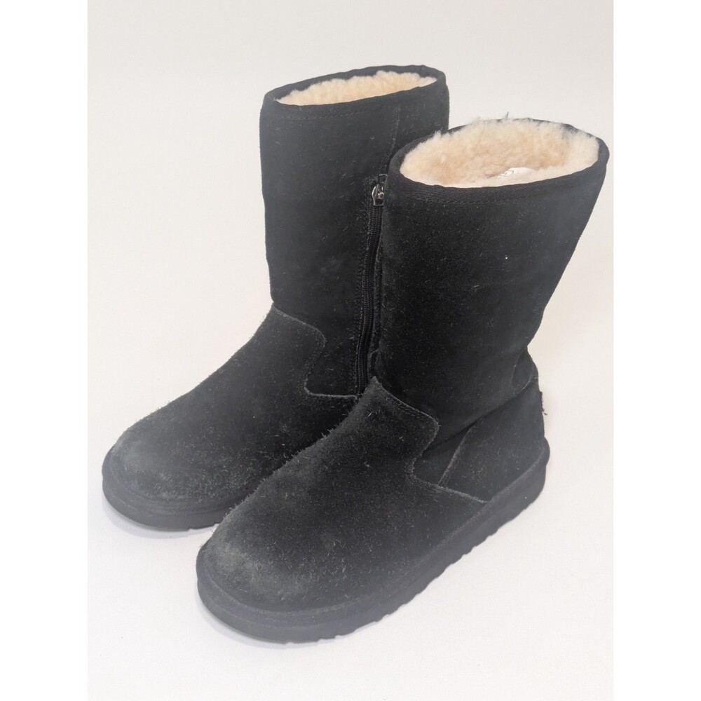UGG Women's 5948 K Lil Sunshine Black Boots, Black, 4
